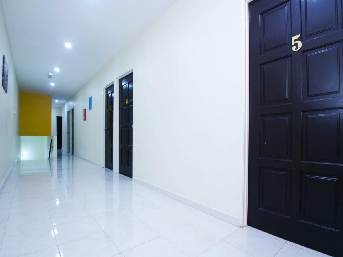 Oyo 1101 Hotel Jerai Ct Inn Guar Chempedak Εξωτερικό φωτογραφία